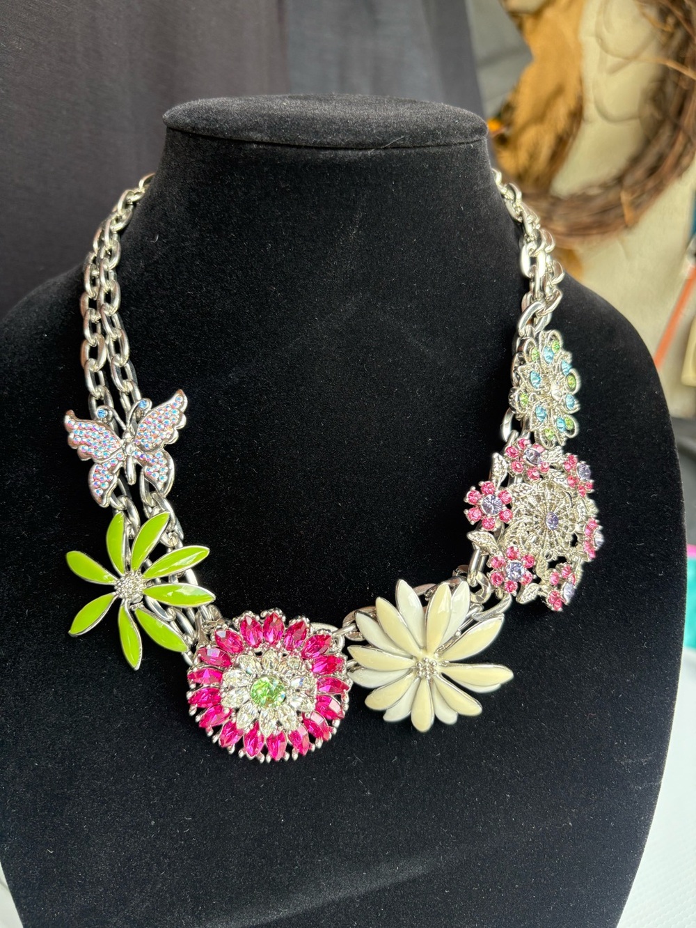Floral Multicolor Necklace